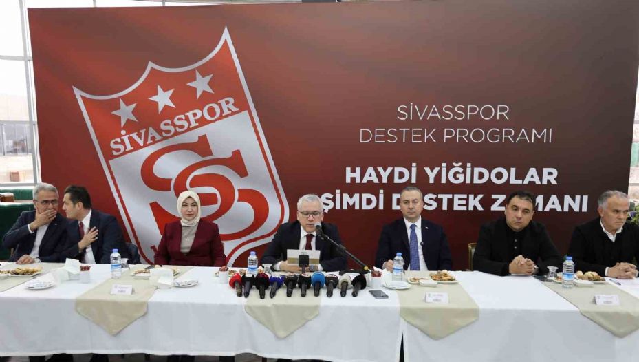 Sivasspor için destek toplantısında buluştular