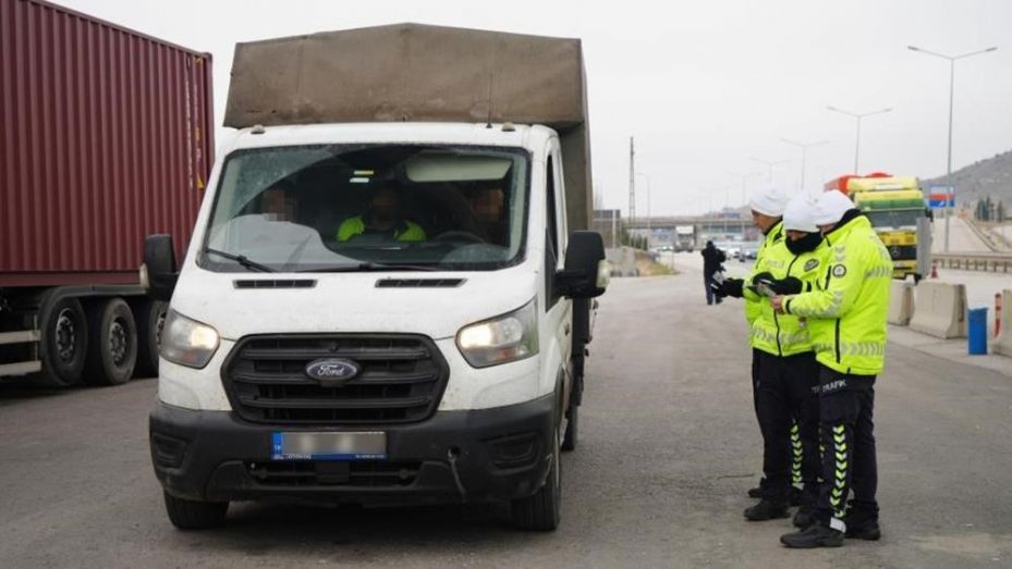 Kırıkkale’de trafik denetimlerinde 83 araç trafikten men edildi