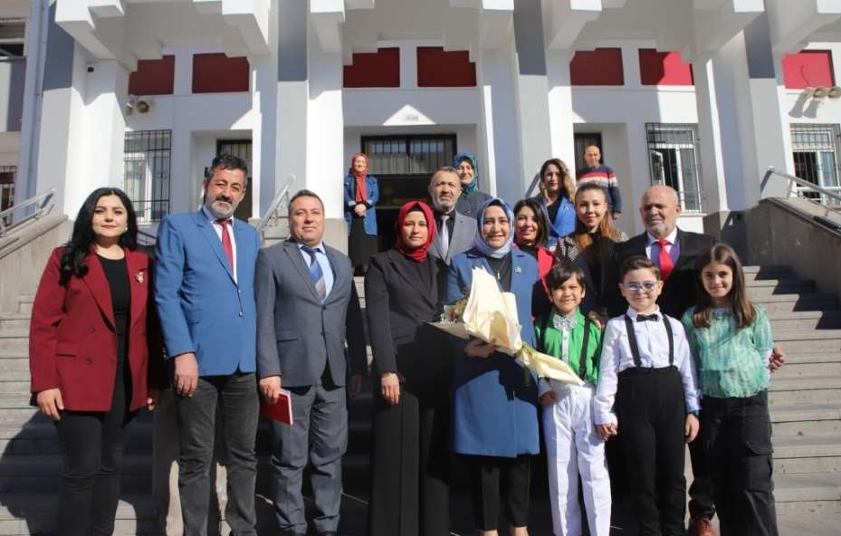 Milli Eğitim Müdürü Özbek’ten özel çocuklara özel ilgi