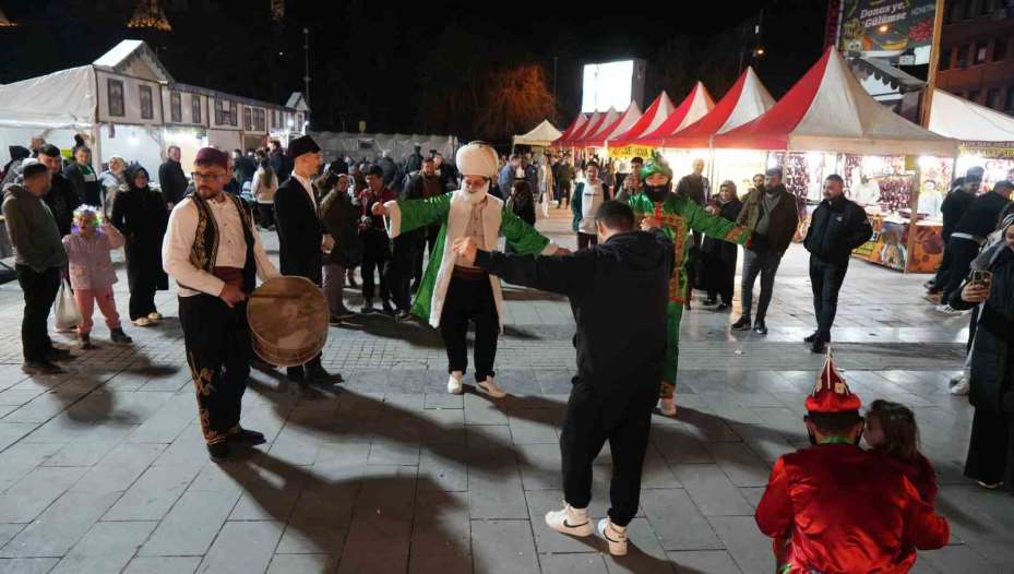 Ramazan Sokağı kadınların ekonomik kapısı oldu