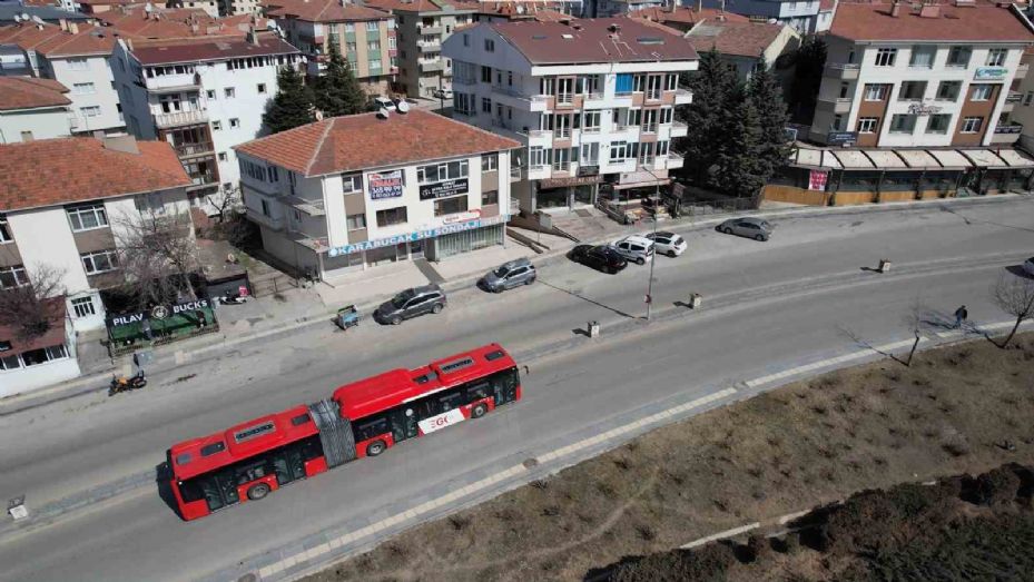 Krizi fırsata çevirdi: Usta öğreticilikten direksiyon başına