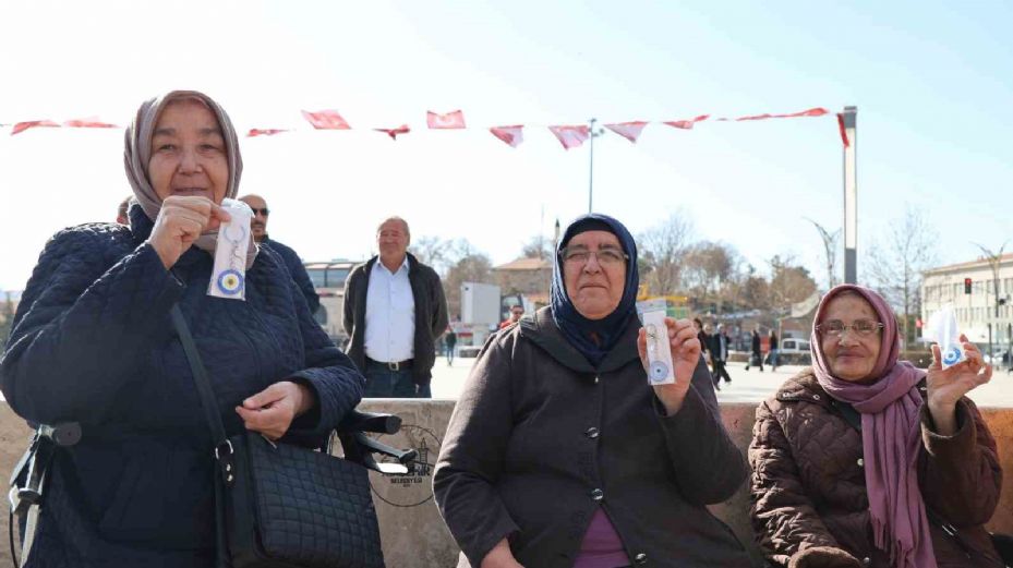 Kadın cinayetin olmadığı şehirde ’Nazar Boncuklu’ kutlama