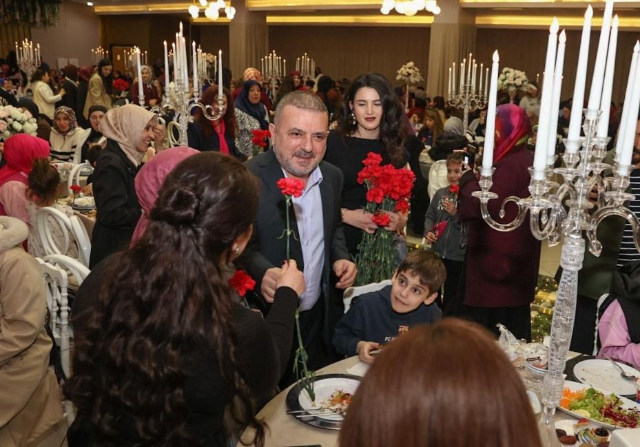 Sincan Belediyesi’nden 8 Mart Kadınlar Gününe özel iftar yemeği