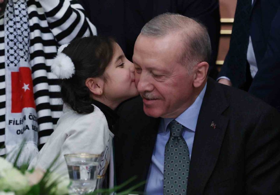 Cumhurbaşkanı Erdoğan: "Türk milleti olarak Kudüs, Filistin nöbetimiz devam ediyor"