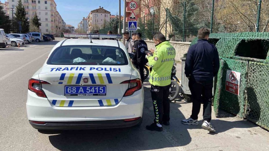 Aksaray’da polis motosikletlerin peşinde