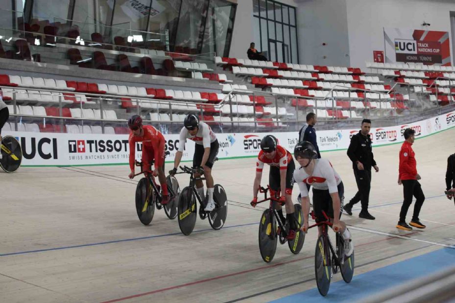 Türkiye Pist Bisikleti Milli Takımı, UCI Pist Bisikleti Uluslar Kupası’na hazır