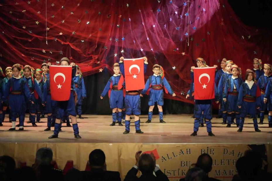 Niğde’de İstiklal Marşı’nın Kabulü ve Mehmet Akif Ersoy’u Anma Programı düzenlendi