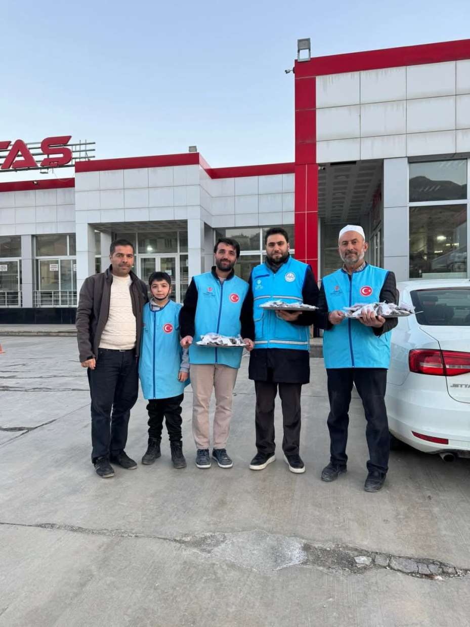 Sivas’ta yolculara Ramazan ikramı