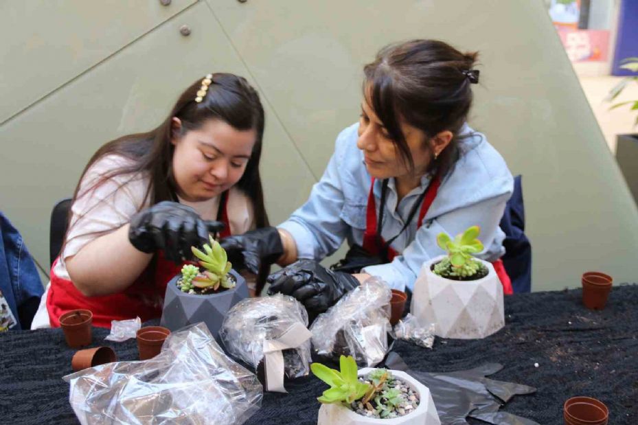 Espark Alışveriş Merkezi’nde "Sukulent Çiçek Etkinliği"