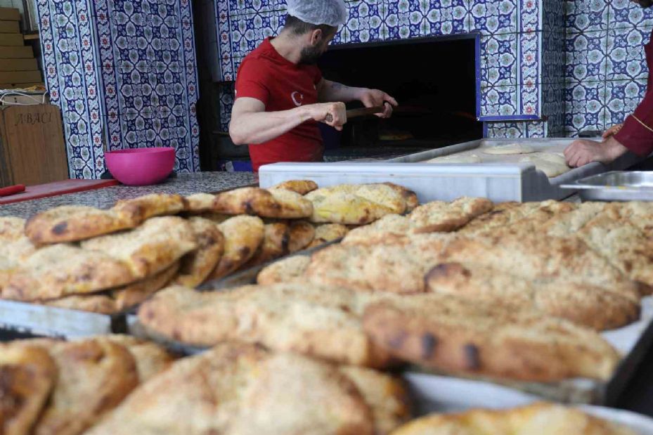 Ramazan ayında 450 derece önünde vazgeçilmez lezzet mesaisi