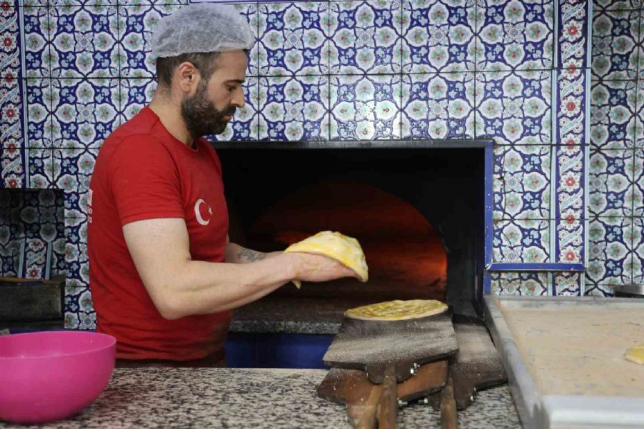 Ramazan ayında 450 derece önünde vazgeçilmez lezzet mesaisi