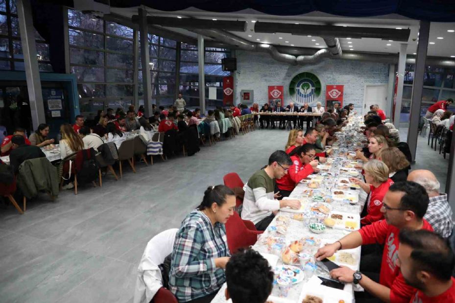 Başkan Kurt OBAK Gönüllüleri ile iftar programında buluştu