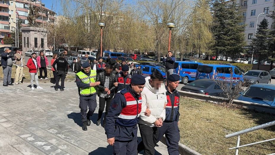 Niğde’de mumyayı satmaya çalışan 6 şüpheli adliyede