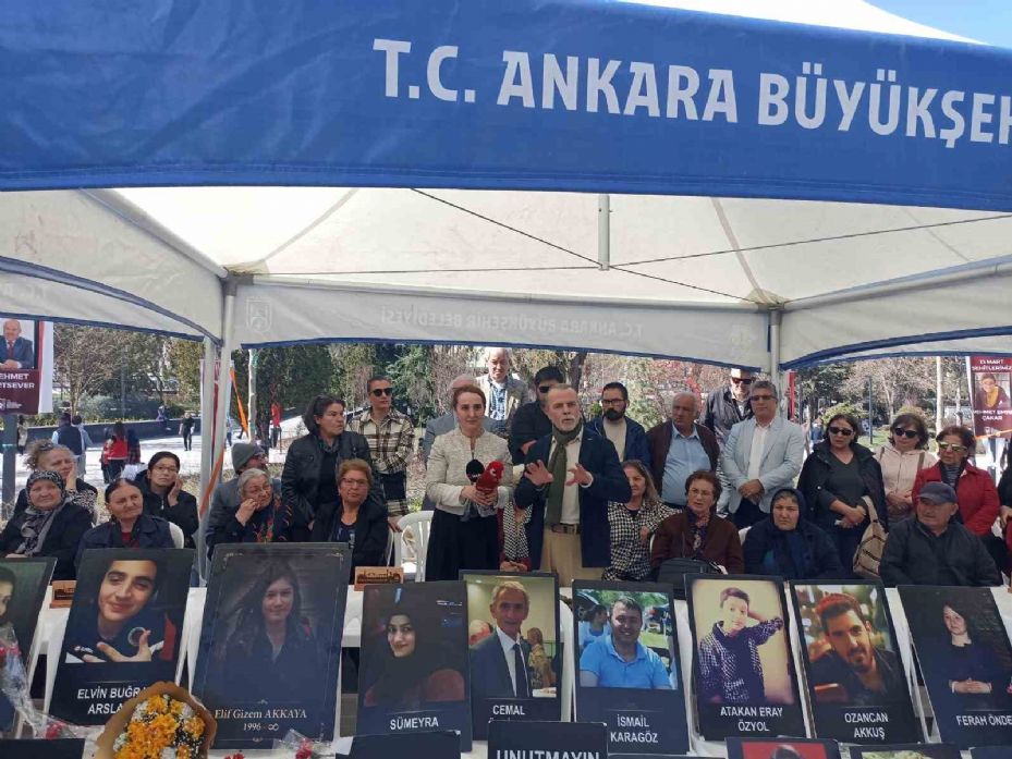 Güvenpark’daki bombalı terör saldırısında hayatını kaybeden vatandaşlar anıldı