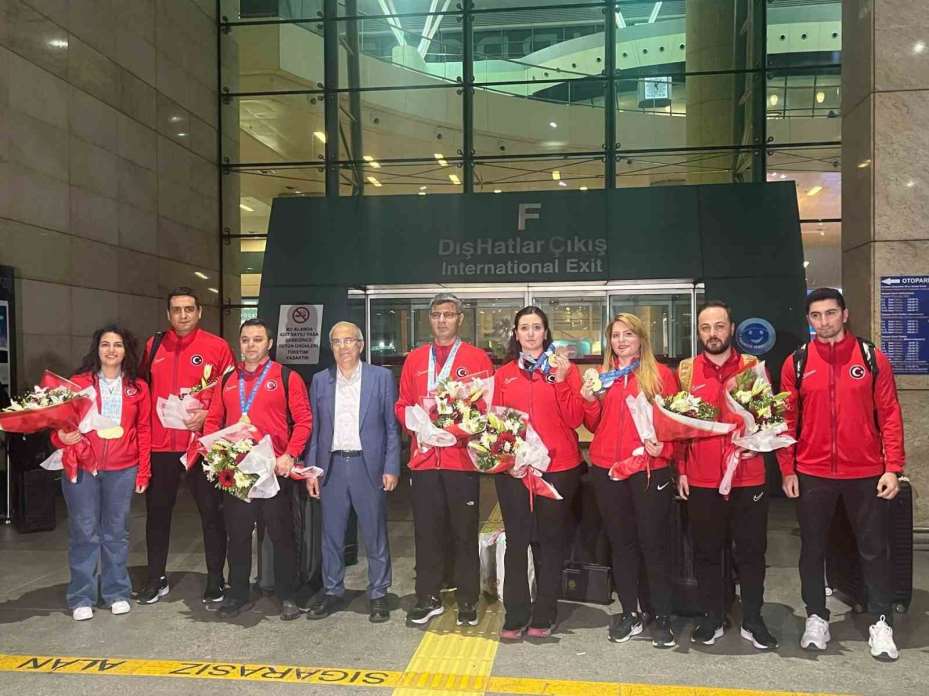Avrupa şampiyonu milli atıcılar Ankara’ya döndü