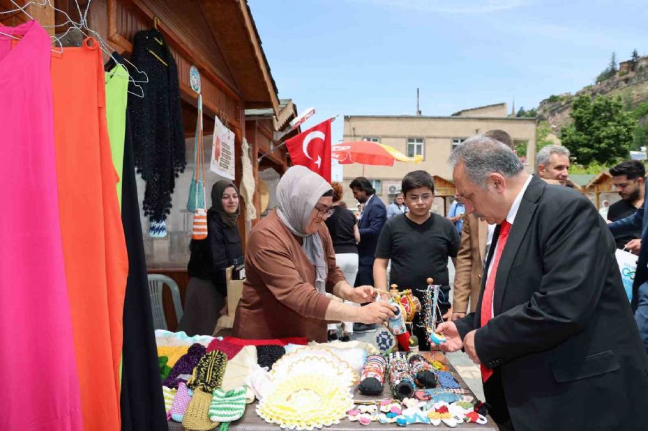 Bu pazar Talas’ta Ramazan’ın ikinci "Maharetli Eller"i