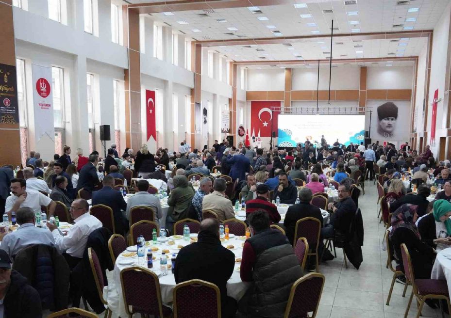 Çorumlular Keçiören’de iftar sofrasında buluştu