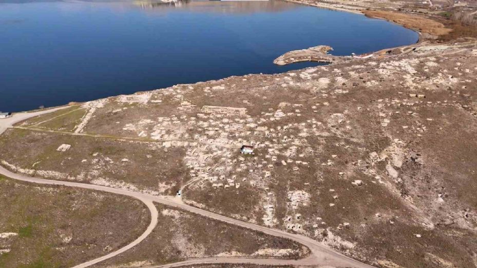 Tarihin izleri: Juliopolis antik kenti havadan görüntülendi