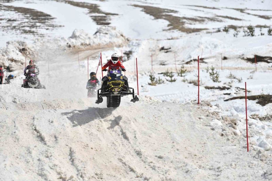 Erciyes’te Dünya Kar Motosikleti Şampiyonası heyecanı başladı