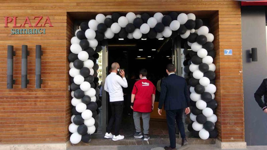 Serdal Adalı, Konya Beşiktaşlılar Derneği’nin yeni yerinin açılışına katıldı