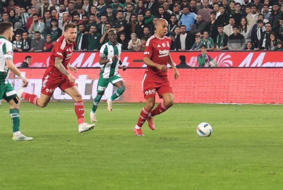 Trendyol Süper Lig: Konyaspor: 0 - Beşiktaş: 0 (Maç devam ediyor)