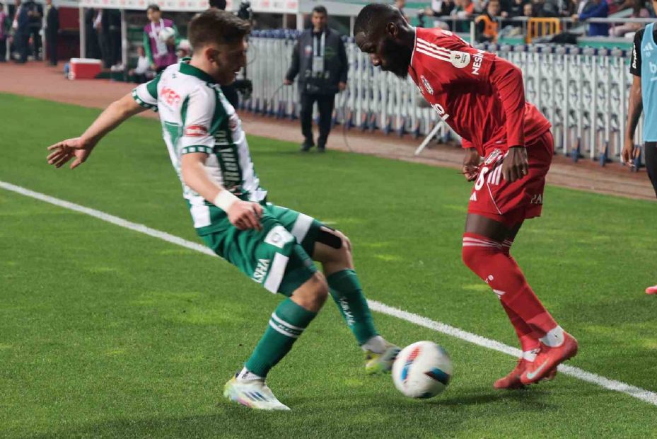 Trendyol Süper Lig: Konyaspor: 1 - Beşiktaş: 0 (Maç sonucu)