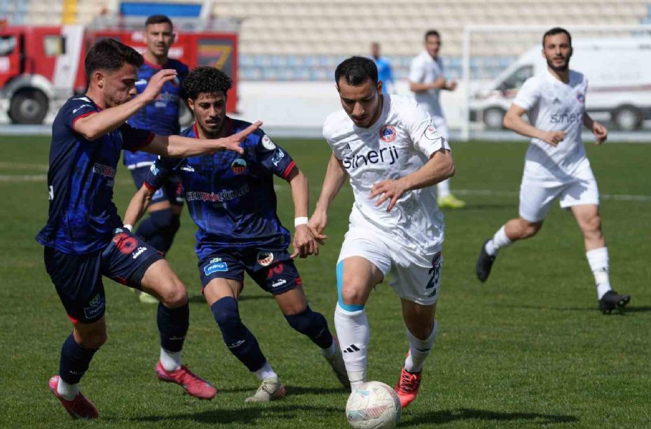 TFF 3. Lig: Kırıkkale FK: 2 - Mardin 1969 Spor: 2