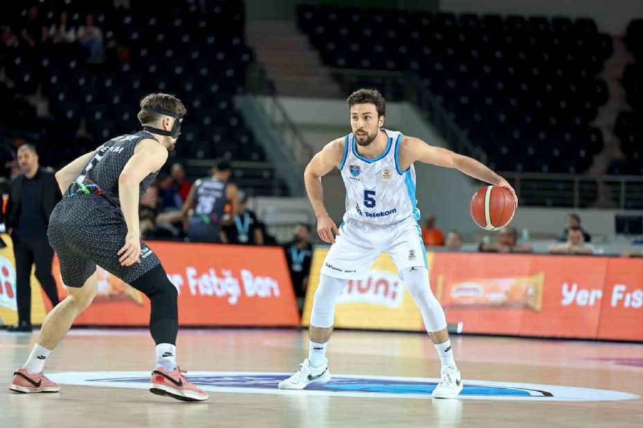 Türkiye Sigorta Basketbol Süper Ligi: Türk Telekom: 88 - Aliağa Petkimspor: 75