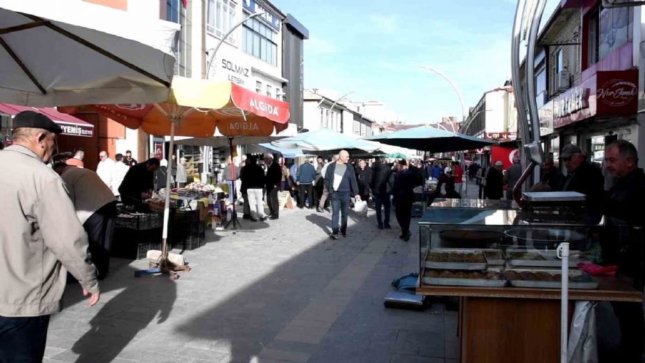 Yozgat’ta Ramazan’ın vazgeçilmez lezzeti: Ekmek kadayıfı