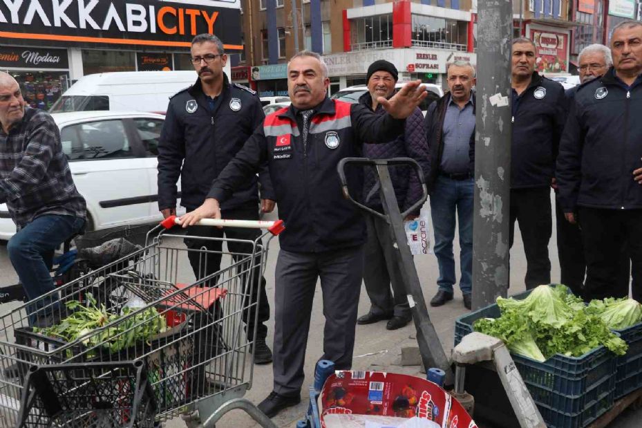 Sivas’ta kaldırım işgal eden esnafa 1 milyon TL ceza