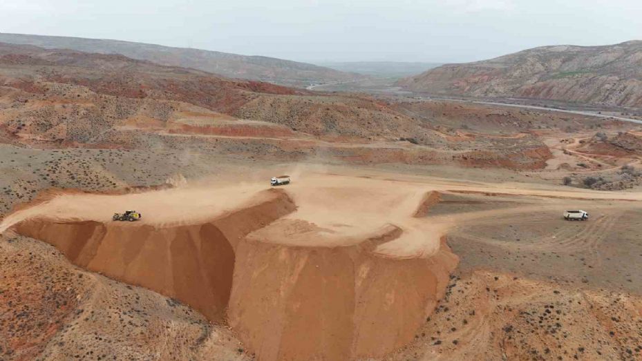 O ilçeye hızlı tren müjdesi: Vatandaşlar davul zurnayla kutladı