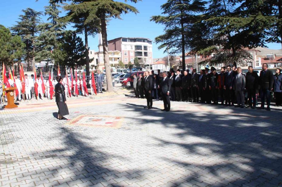 Yunak’ta Çanakkale Zaferi’nin 110. yıl dönümünde şehitler anıldı