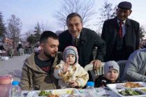 Başkan Ataç Sakintepe’deki iftarda mahallelilerle buluştu