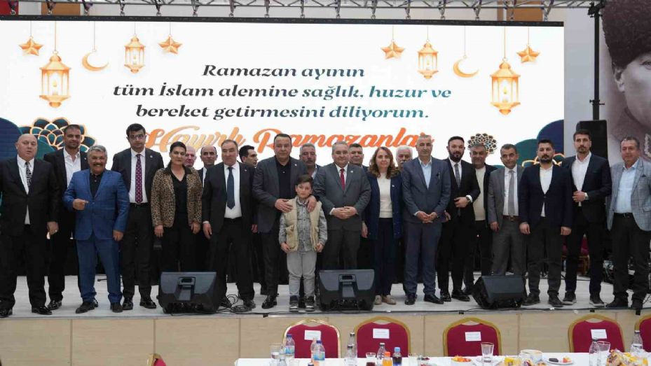 Keçiören Belediyesinden ilçe derneklerine İftar Programı