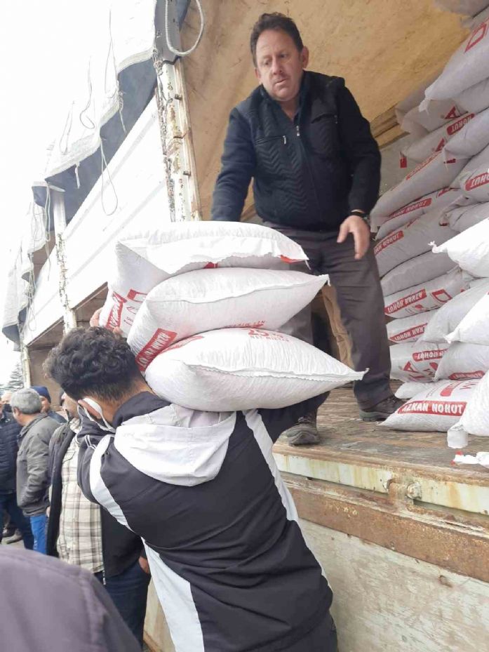 Beyşehir’de çiftçilere hibe destekli nohut tohumu dağıtılacak