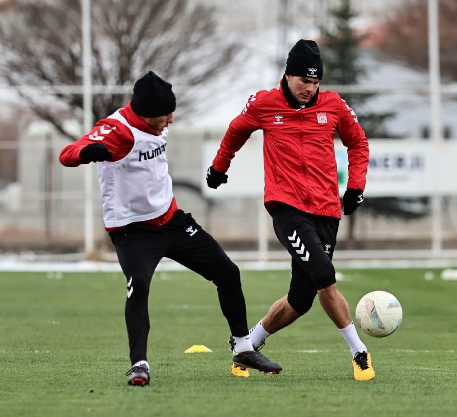 Sivasspor’da Adana Demirspor maçı hazırlıkları başladı