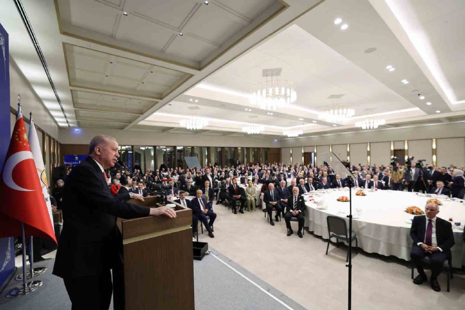 Cumhurbaşkanı Erdoğan: "Bizim ne şahsen, ne parti, ne de ittifak olarak muhalefetin müsamerelerine ayıracak vaktimiz yok"