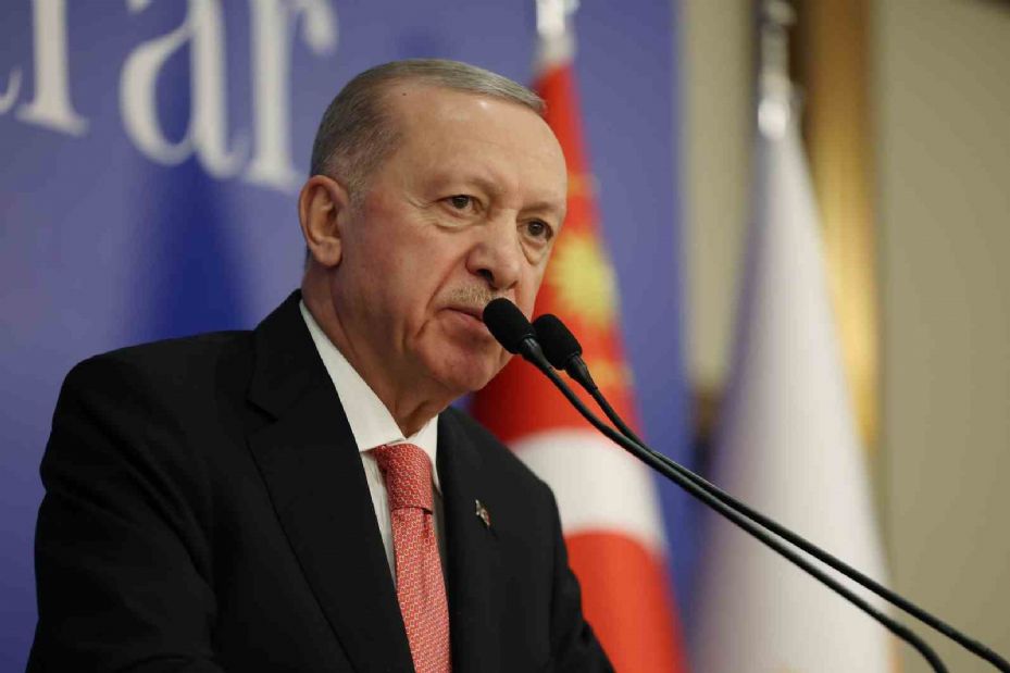 Cumhurbaşkanı Erdoğan: "Bizim ne şahsen, ne parti, ne de ittifak olarak muhalefetin müsamerelerine ayıracak vaktimiz yok"