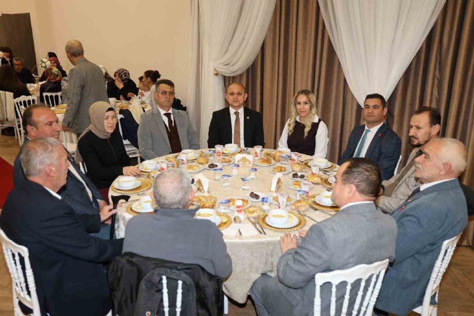 Kırıkkale Belediyesi, şehit aileleri ve gaziler için iftar programı düzenledi