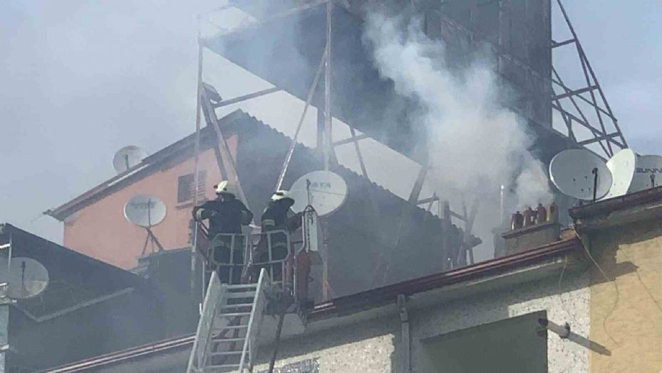 Karaman’da baca yangını korkuttu