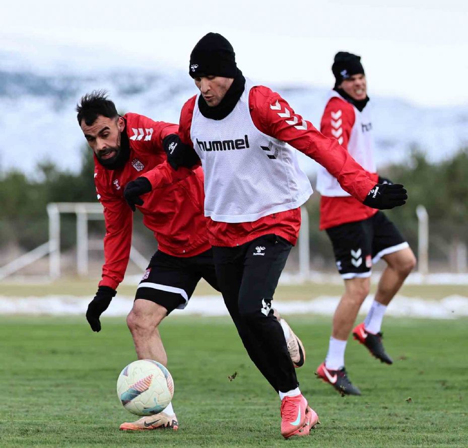 Sivasspor, Adana Demirspor maçına hazırlanıyor