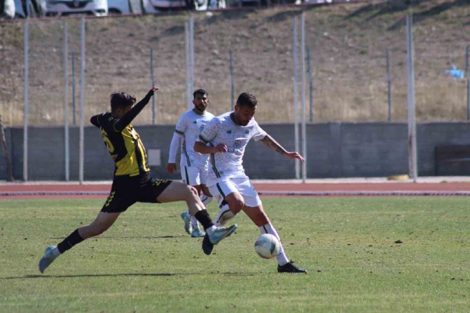 TFF 3. Lig: 1922 Konyaspor: 0 - Bayburt Özel İdarespor: 0