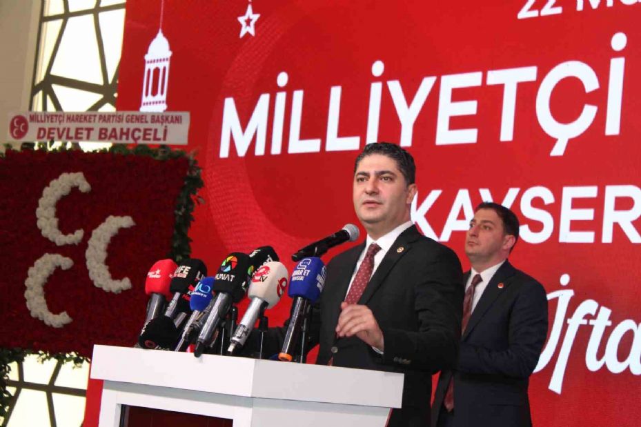 MHP’li Özdemir: "Hukukun üzerine düştüğü gerçeklik; İstanbul’daki CHP’li belediyelerin millete ait 560 milyar TL’lik tutarın birilerinin kasalarına gittiği gerçeğidir"