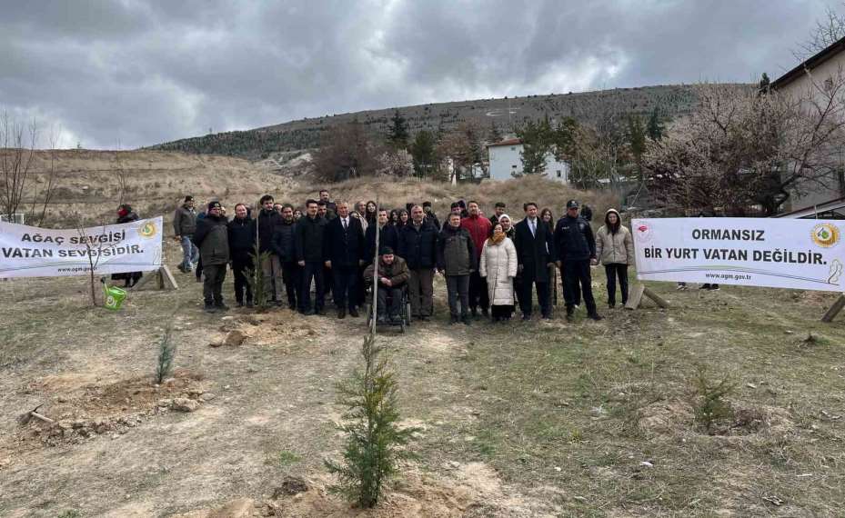 Eskişehir’de Orman Haftası ve Ağaç Bayramı etkinlikleri düzenlendi
