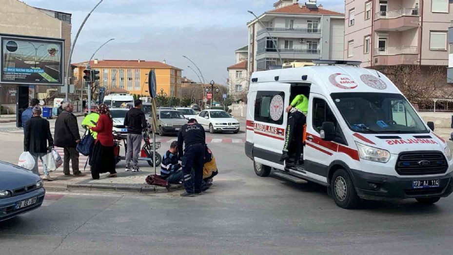 Karaman’da motosikletle üç tekerlekli bisiklet çarpıştı: 1’i çocuk 3 yaralı