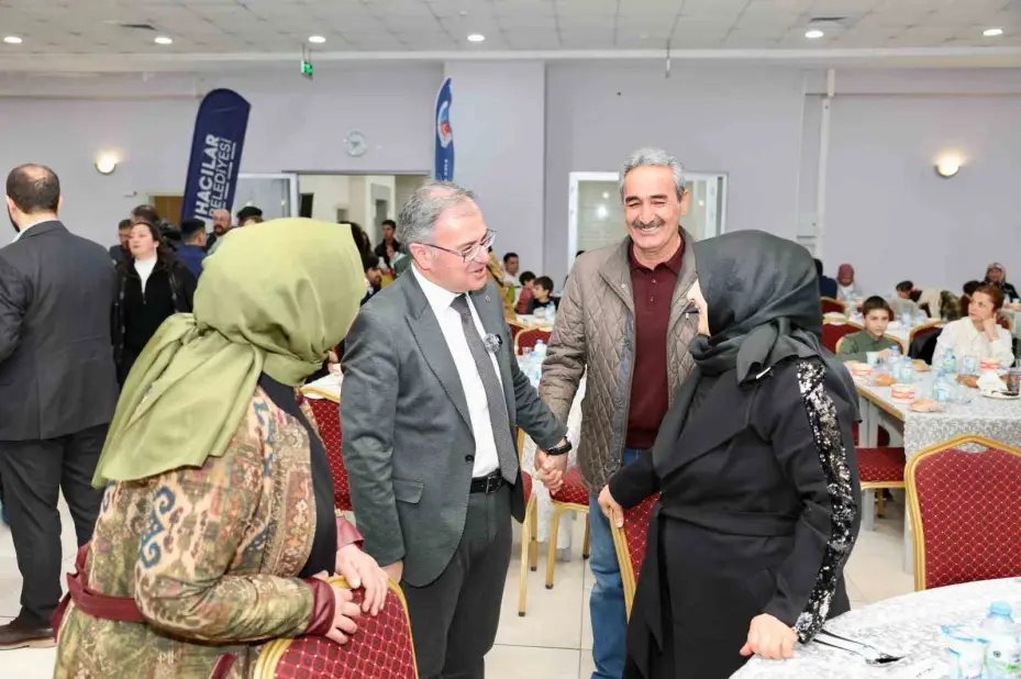 Başkan Özdoğan: "Şehitlerimizin emanetine sahip çıkmak en büyük görevimizdir"