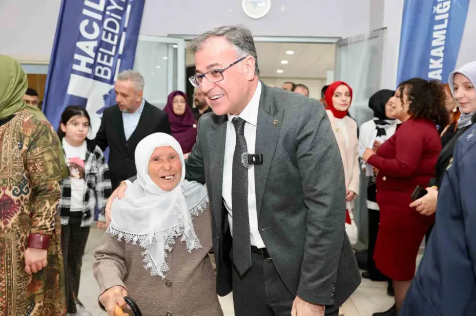 Başkan Özdoğan: "Şehitlerimizin emanetine sahip çıkmak en büyük görevimizdir"