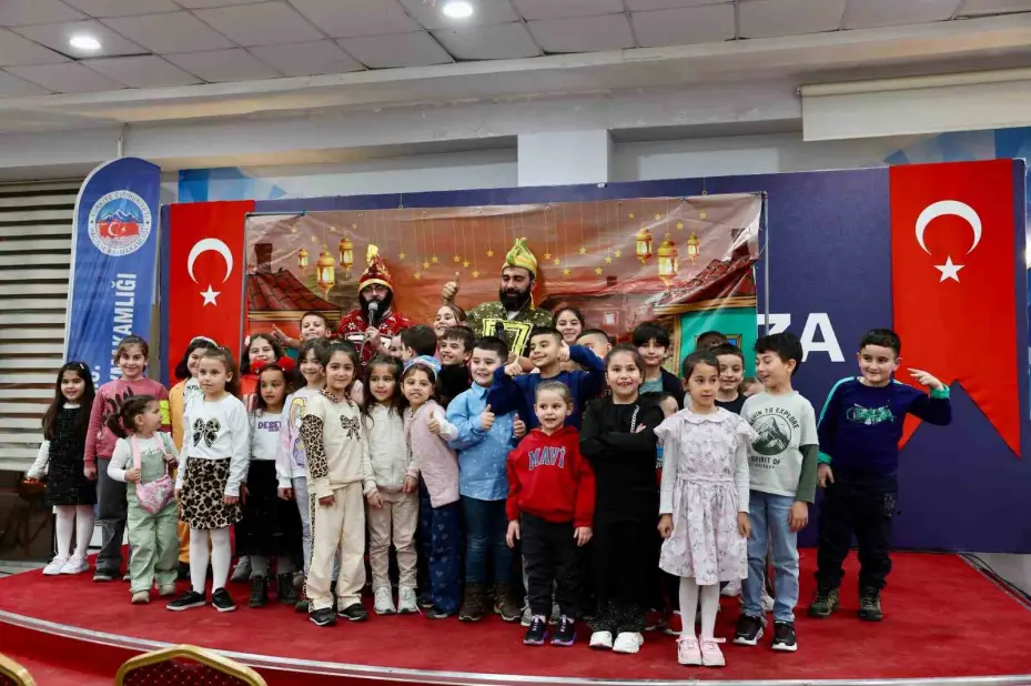 Başkan Özdoğan: "Şehitlerimizin emanetine sahip çıkmak en büyük görevimizdir"