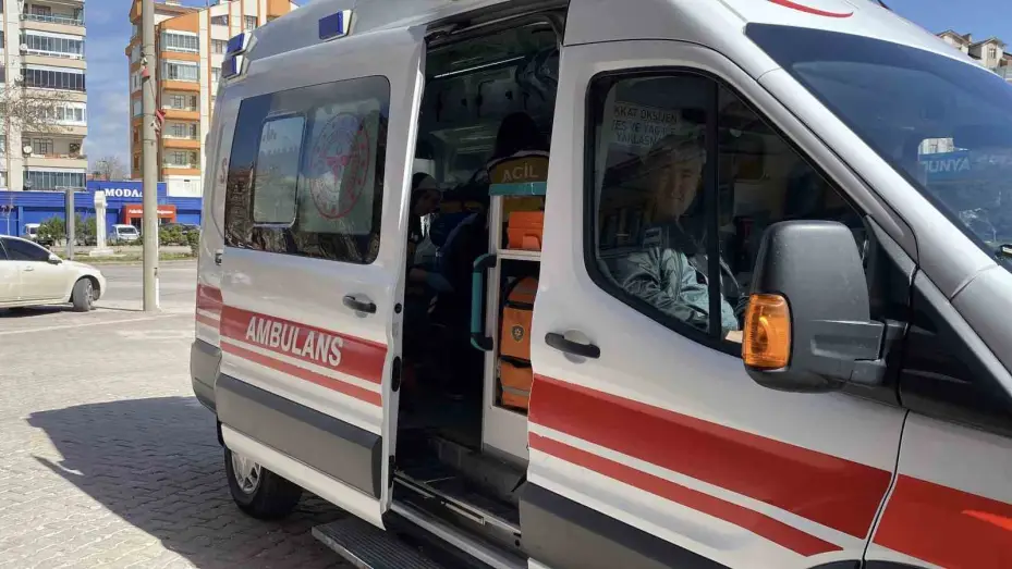 Konya’da çocukların kavgası kanlı bitti: 10 yaşındaki çocuk ağabeyini bıçakladı
