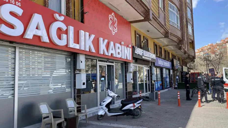 Konya’da çocukların kavgası kanlı bitti: 10 yaşındaki çocuk ağabeyini bıçakladı